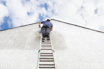 Peinture extérieure à Langlade — façades et ravalement